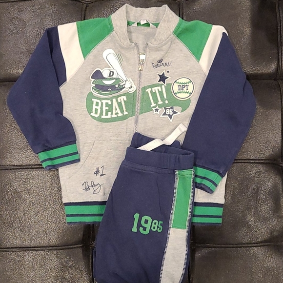 Boys Baseball Sweatsuit - Picture 1 of 2